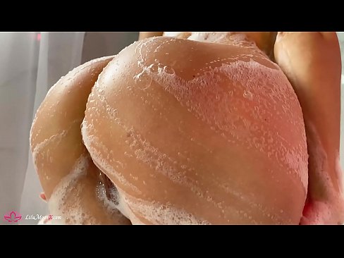 ❤️ Brunette Masturbates Pus karo Vibrator kanggo Intens Orgasme ing Shower ️❌ Video porno ing kita% jv.tuberxxx-com.ru% ❤